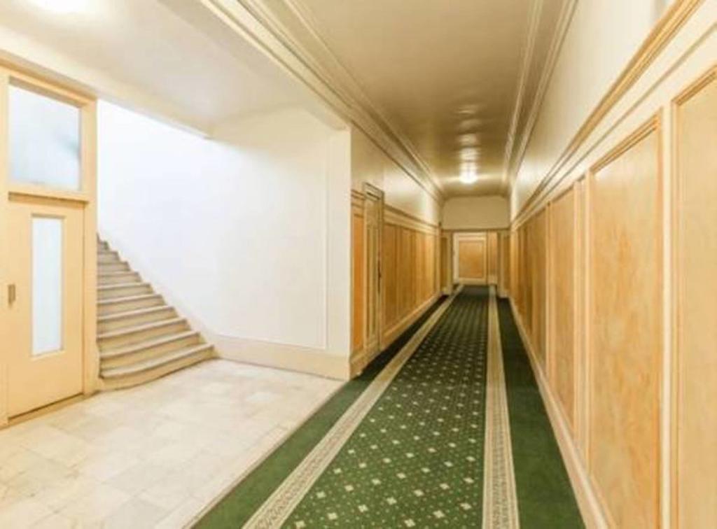 Private Studio - Avenue Des Champs-Elysees Appartement Parijs Buitenkant foto
